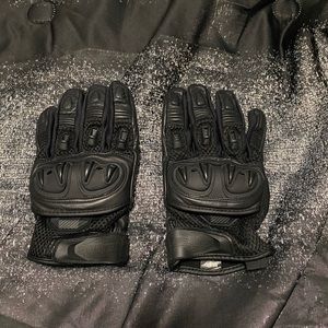 Men’s motorcycle gloves